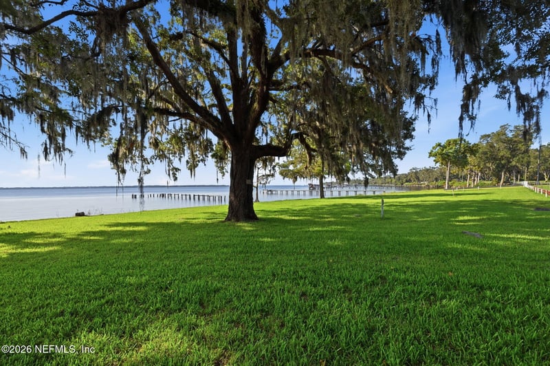 000 River Rd, Orange Park, FL 32073