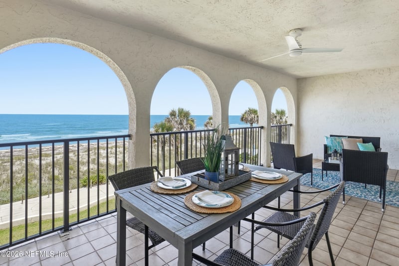 10 10th St #9B, Atlantic Beach, FL 32233