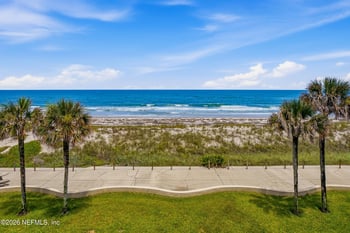 10 10th St #9B, Atlantic Beach, FL 32233