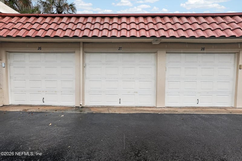 10 10th St #G42, Atlantic Beach, FL 32233