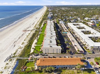 10 10th St #G42, Atlantic Beach, FL 32233