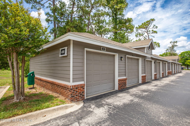 10000 Gate Pw #824, Jacksonville, FL 32246