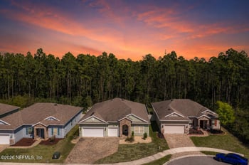 10013 Blossom Creek Ln, Jacksonville, FL 32222