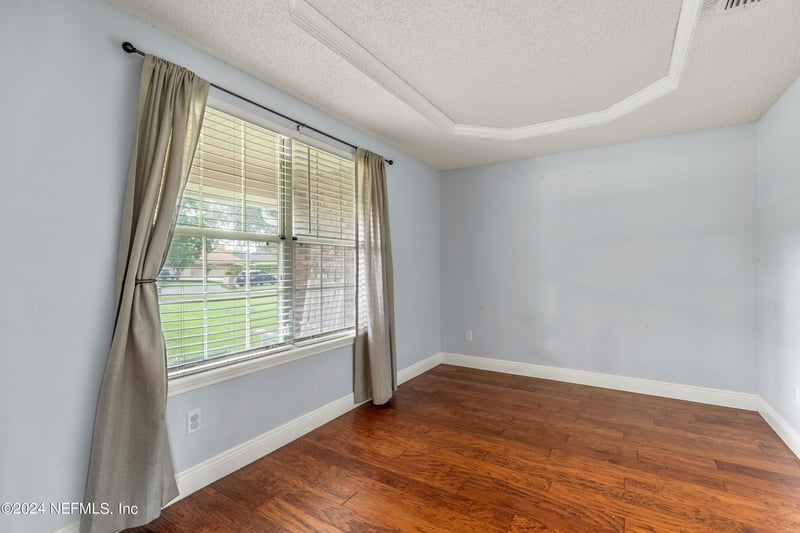 10017 Plank Ln, Jacksonville, FL 32220