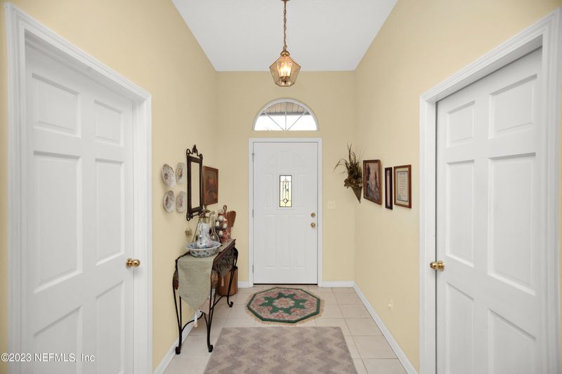 10040 Pebble Ridge Dr, Jacksonville, FL 32220