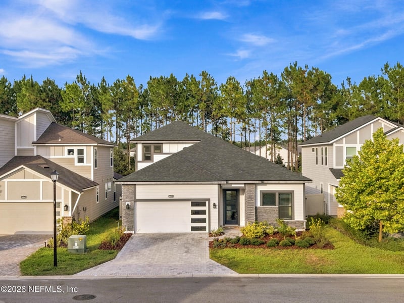 10051 Invention Ln, Jacksonville, FL 32256