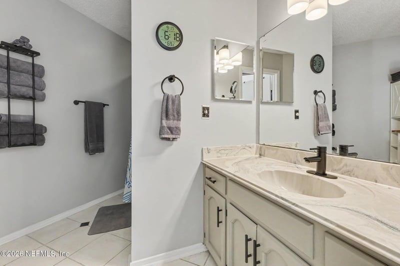 10057 N Romaine Cir #2, Jacksonville, FL 32225