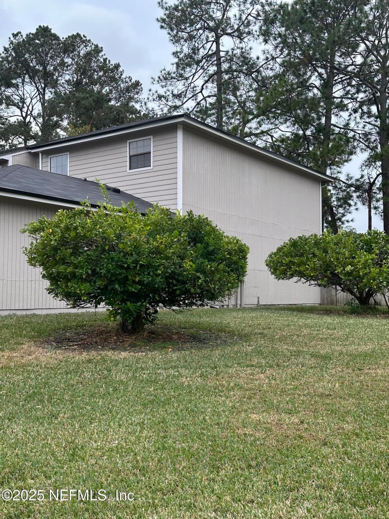 10060 Hidden Branch Dr E, Jacksonville, FL 32257