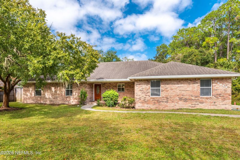 10069 Chesterton Rd, Jacksonville, FL 32246