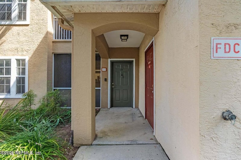 10075 Gate Pw #103, Jacksonville, FL 32246