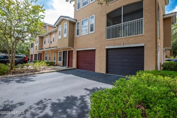 10075 Gate Pw #706, Jacksonville, FL 32246