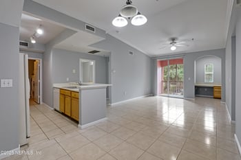 10075 Gate Pw N #812, Jacksonville, FL 32246