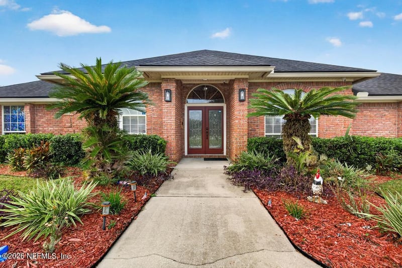 10087 Pebble Ridge Dr N, Jacksonville, FL 32220