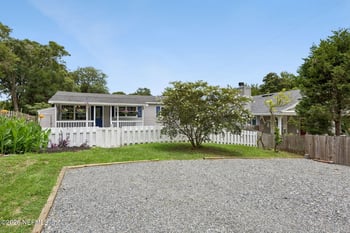 1009 Calhoun St, Fernandina Beach, FL 32034