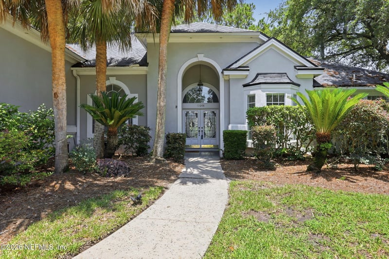 10098 Chester Lake Rd E, Jacksonville, FL 32256