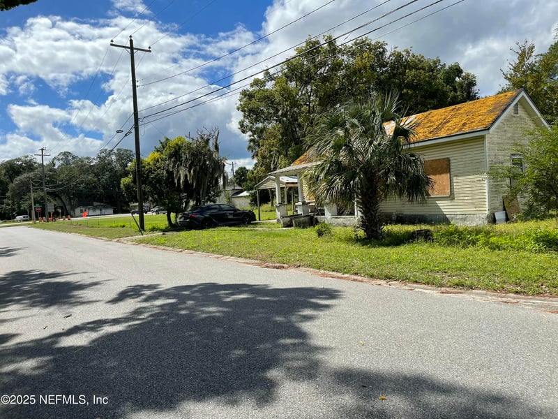 101 Esplanade Ave, Green Cove Springs, FL 32043