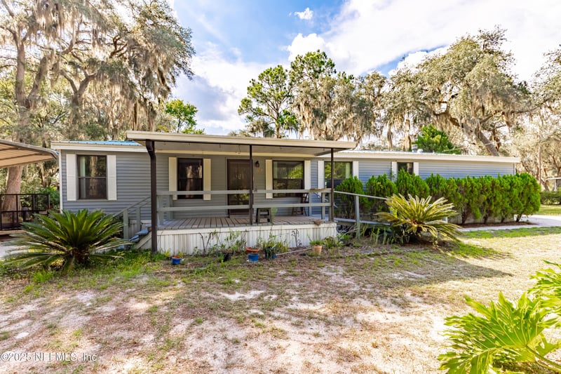 101 Pine Tree Ln, Melrose, FL 32666