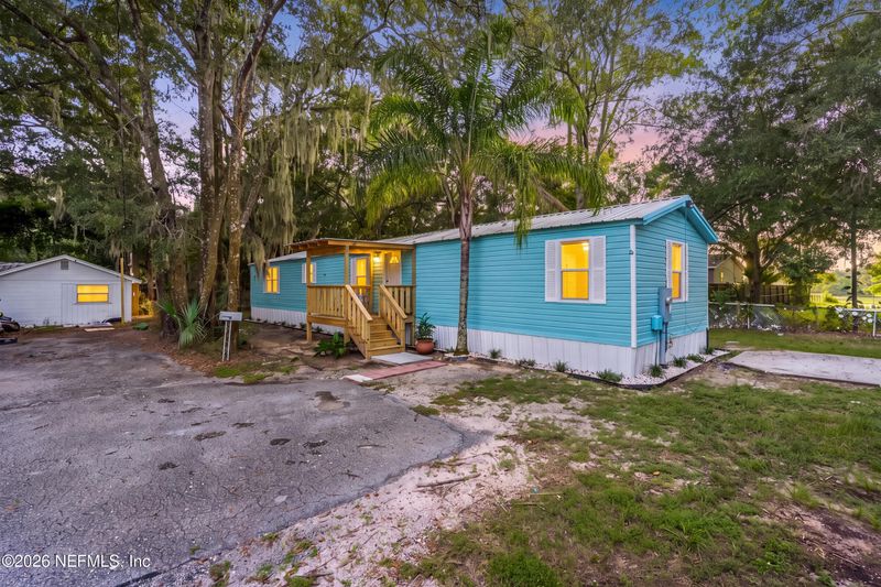10100 Mercury Dr, Jacksonville, FL 32225