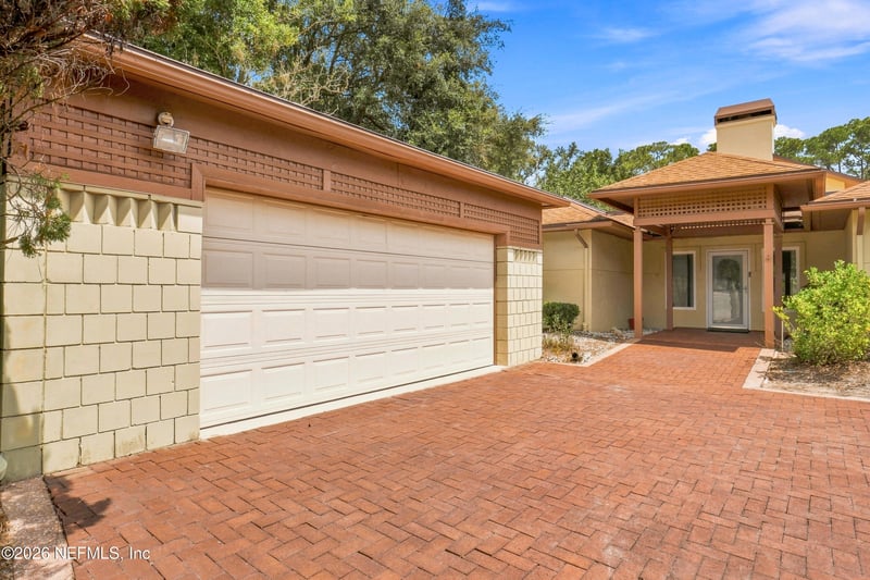 10105 Courtyards Pl W, Jacksonville, FL 32256