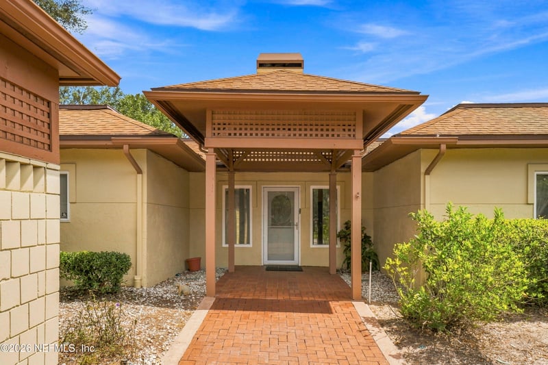 10105 Courtyards Pl W, Jacksonville, FL 32256
