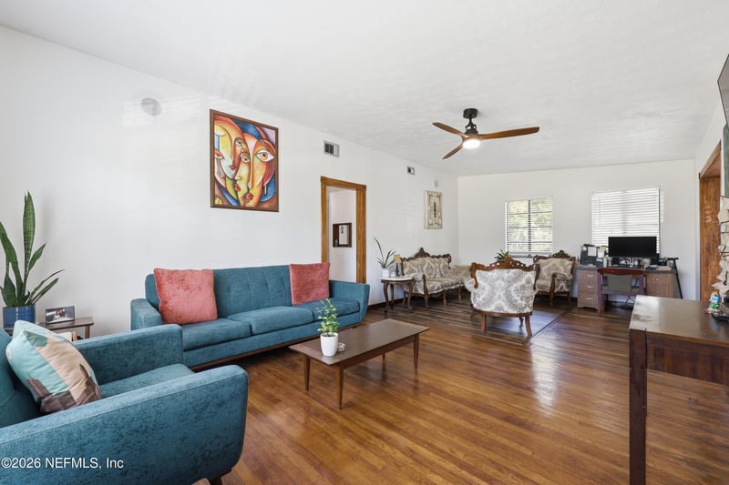10114 Haverford Rd, Jacksonville, FL 32218
