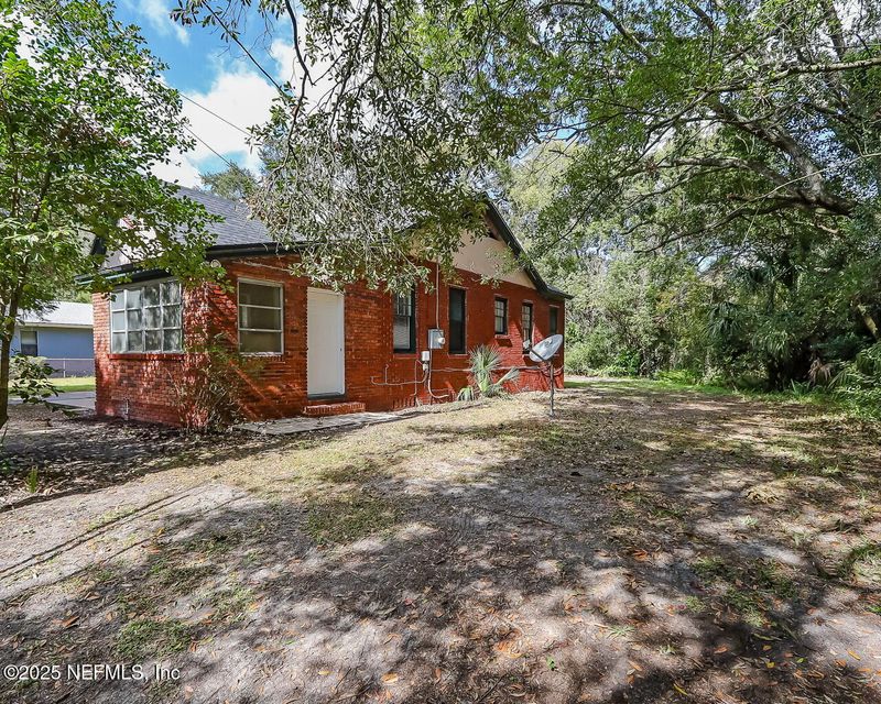 1015 W 17th St, Jacksonville, FL 32209