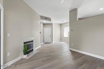 10150 Belle Rive Blvd #204, Jacksonville, FL 32256