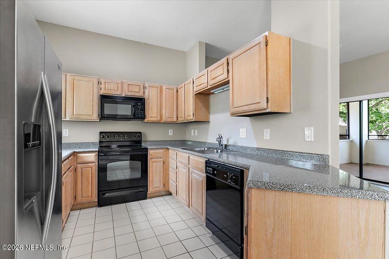 10150 Belle Rive Blvd #204, Jacksonville, FL 32256