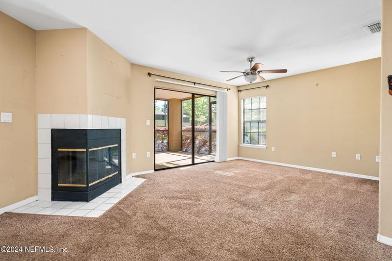 10150 Belle Rive Blvd #607, Jacksonville, FL 32256