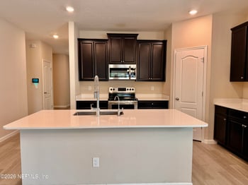 10153 Roman Ln, Jacksonville, FL 32218