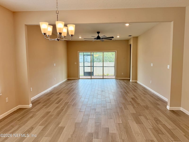 10153 Roman Ln, Jacksonville, FL 32218