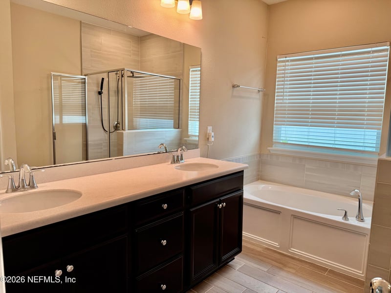 10153 Roman Ln, Jacksonville, FL 32218