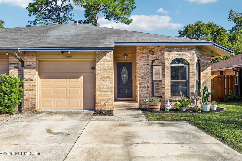 10169 Geni Hill Cir N, Jacksonville, FL 32225