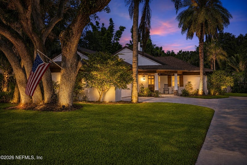 1017 Hagler Dr, Neptune Beach, FL 32266