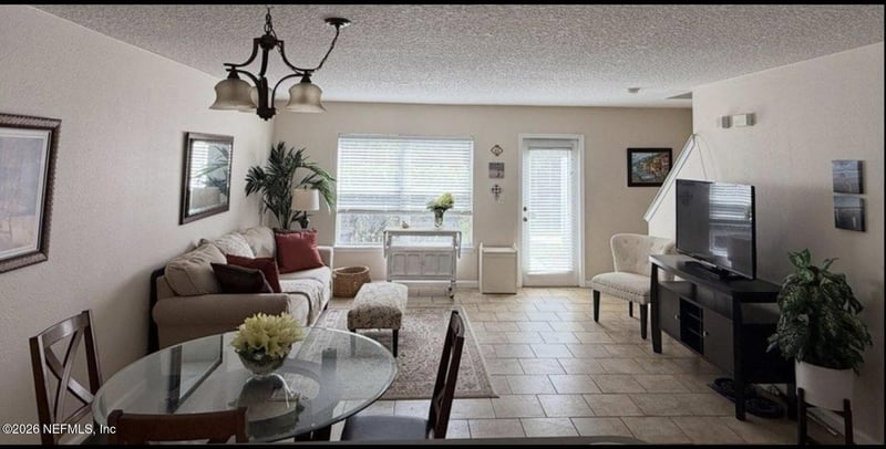 1018 N Black Cherry Dr, St Johns, FL 32259