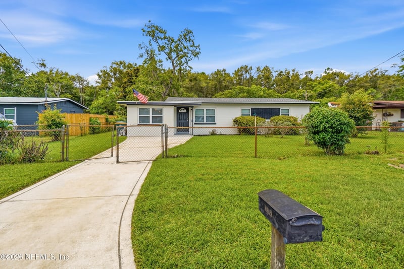 10180 Herndon Rd, Jacksonville, FL 32246