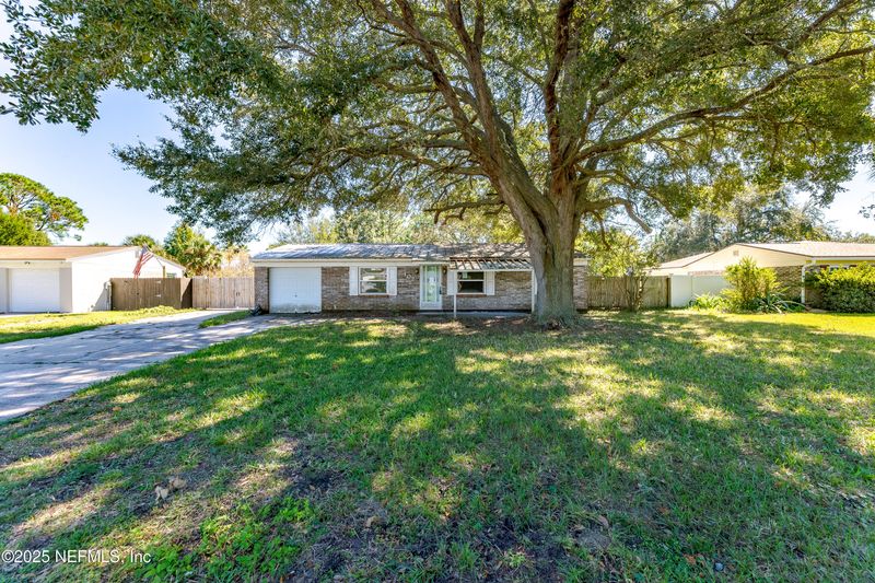 102 Dolphin Blvd E, Ponte Vedra Beach, FL 32082
