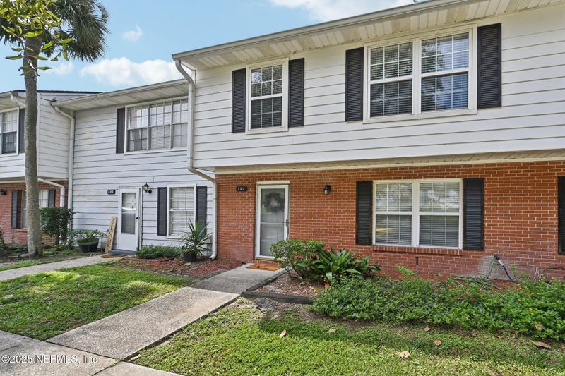 102 Kettering Way, Orange Park, FL 32073