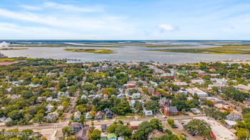 102 S 7th St, Fernandina Beach, FL 32034
