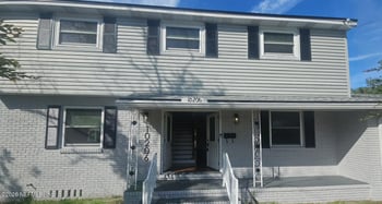 10206 Shoreview Dr N, Jacksonville, FL 32218