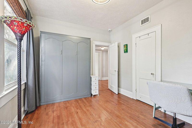 1021 Old Hickory Rd, Jacksonville, FL 32207