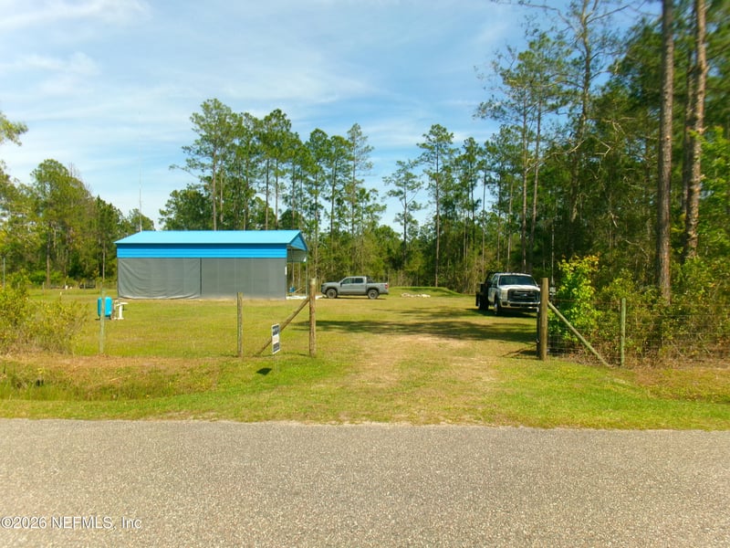 10220 Crotty Ave, Hastings, FL 32145