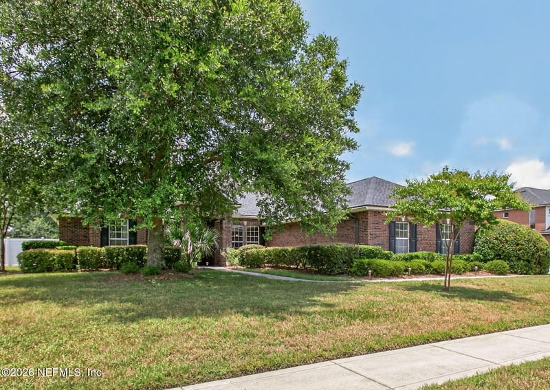 1024 Morning Stroll Ln, Jacksonville, FL 32221