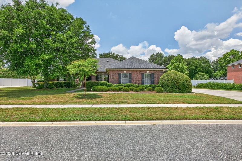 1024 Morning Stroll Ln, Jacksonville, FL 32221