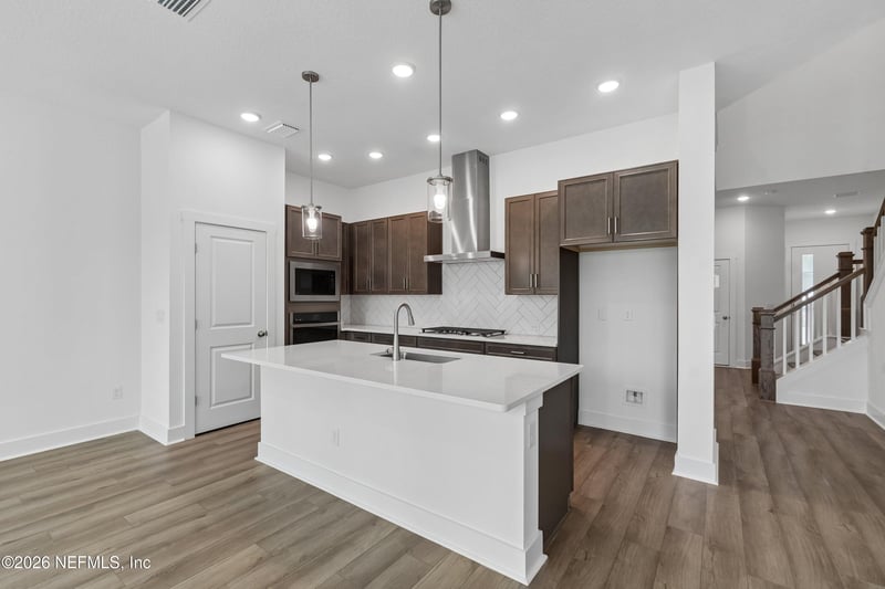 10255 Mineral Rd, Jacksonville, FL 32256