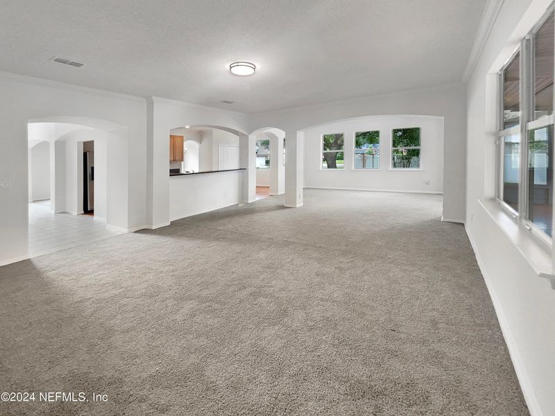 10302 Planters Wood Dr, Jacksonville, FL 32218