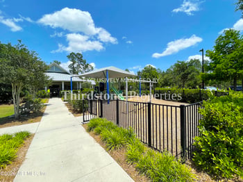 10312 Benson Lake Dr, Jacksonville, FL 32222