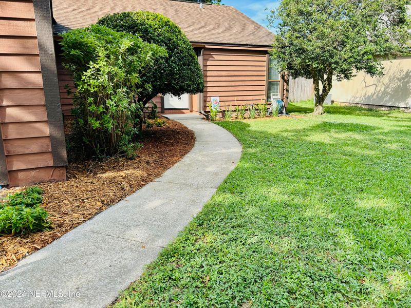 10319 Arrow Forest Ct, Jacksonville, FL 32257