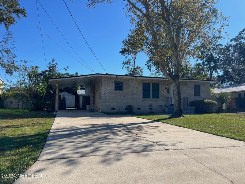 10321 Briarcliff Rd E, Jacksonville, FL 32218