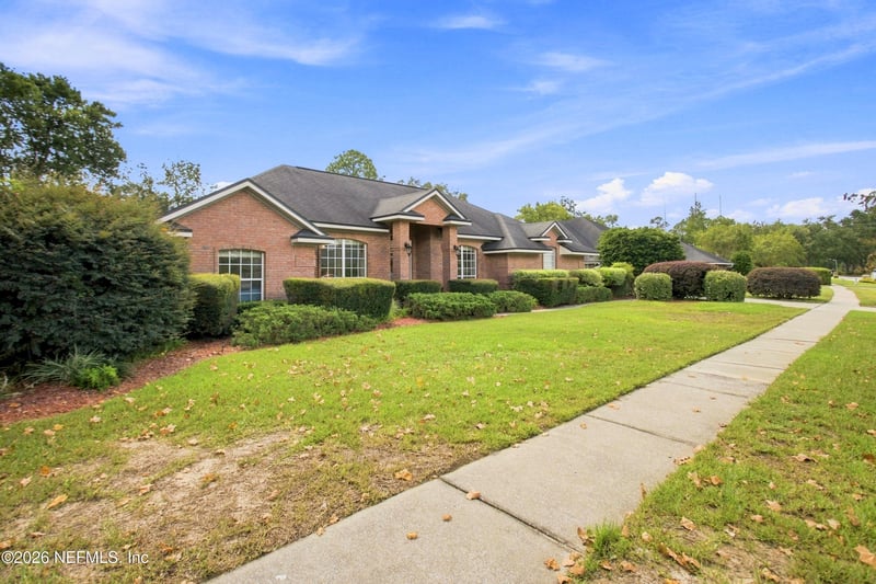 10322 Hamlet Glen Dr, Jacksonville, FL 32221